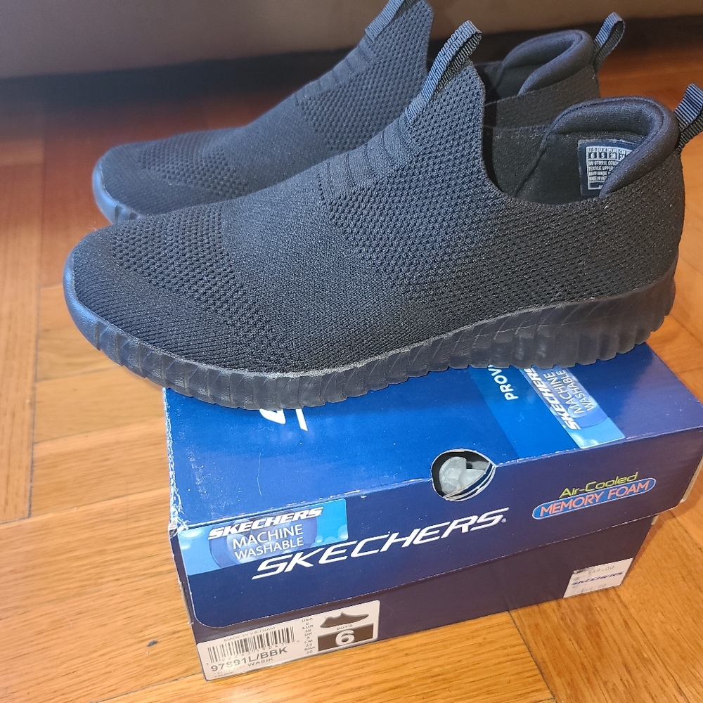 Skecher's Boys Elite Flex-Wasick Sneakers